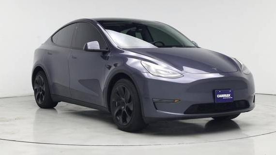 TESLA MODEL Y 2023 7SAYGDEE1PA024913 image